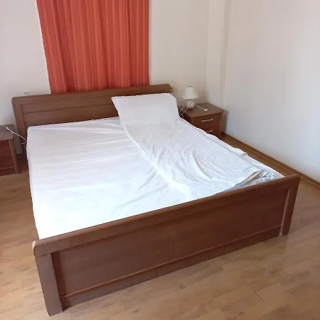 кристиан Apartamento *