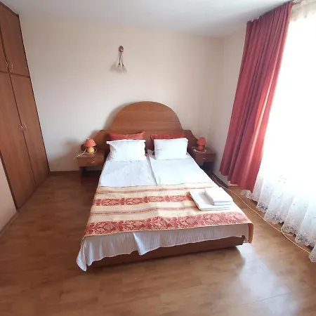 кристиан Σωζόπολη